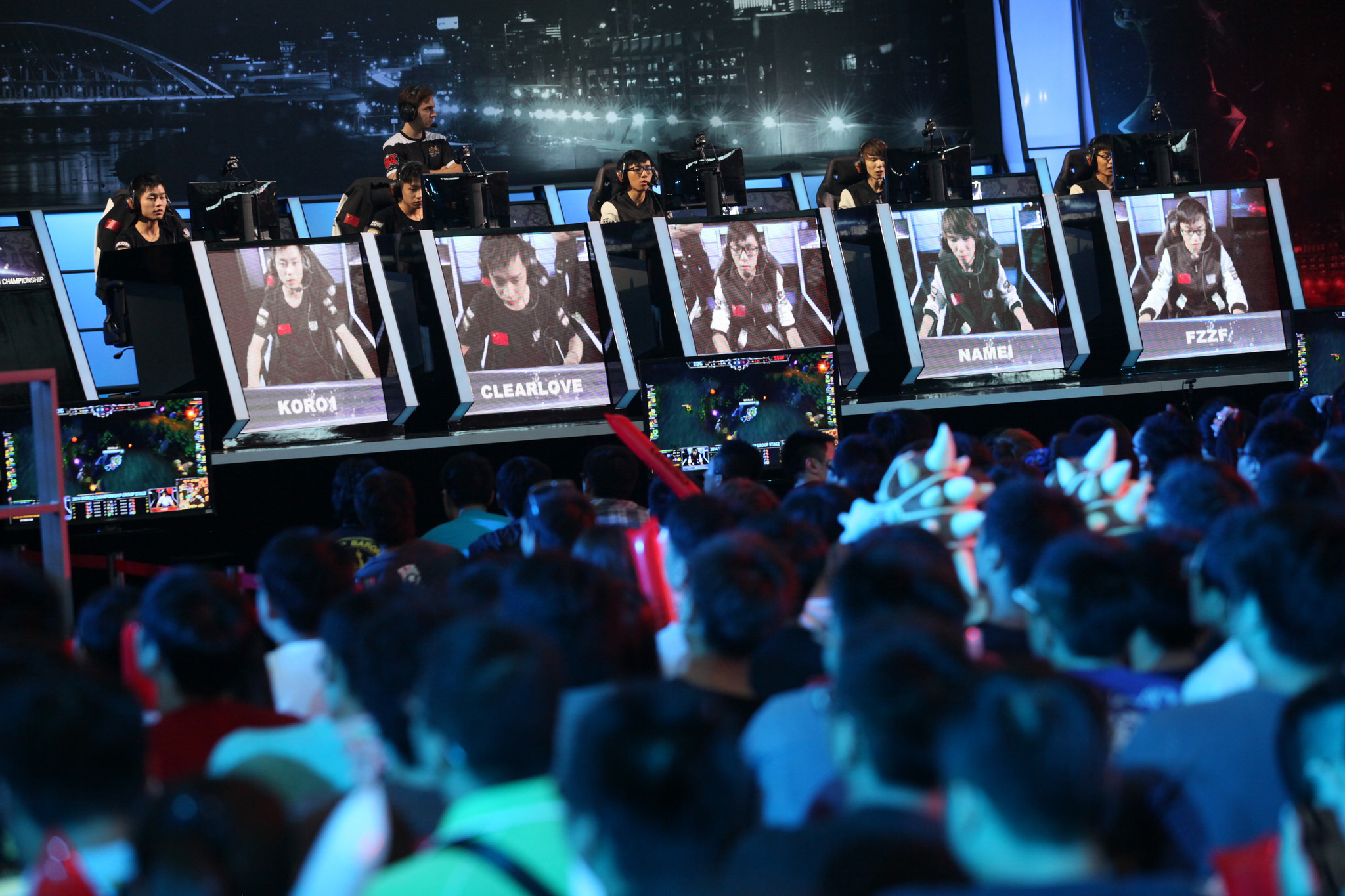 WBG对战DK巅峰对决：TheShy纳尔天神下凡，厄斐琉斯致命清辉夜凝定胜局-雷火竞技